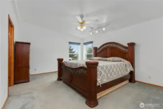 Large primary easily fits a king bed