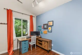 Bonus area off the kitchen