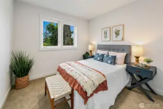 Middle 2nd floor bedroom