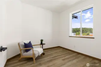 Office/bedroom