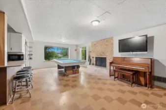 Without virtual staging.