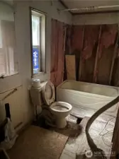 Primary bathroom off dining