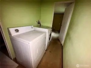 Washer and dryer included