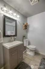 Hallway Full Bath