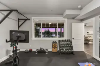 Get your sweat on while looking at the sunset. Or use as 5th bedroom