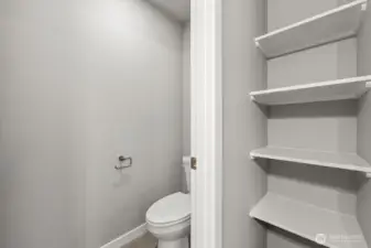 Photographs are for illustrative purposes only. Features, finishes, interior/exterior colors, landscaping and floorplan shown may vary from actual homes built