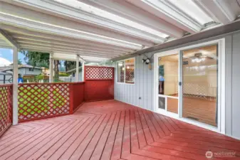 Covered back deck