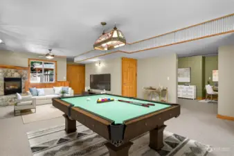 Virtual Staging - lower rec room