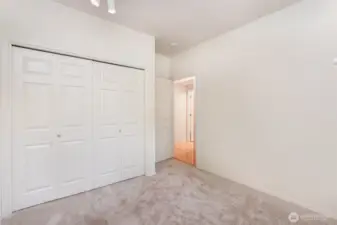 Second Bedroom (not staged) New Carpet
