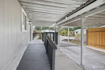 nice covered front porch area