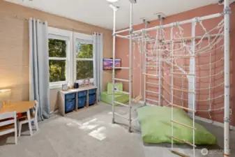 Currently used as a playroom with closet or could be used as an additional bedroom.  Adjoins jack n jill full bathroom.