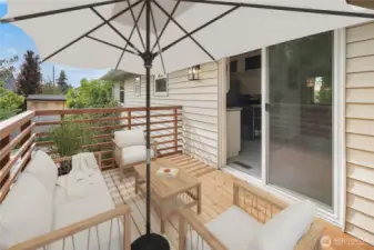 Deck virtually staged