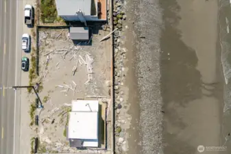 Aerial View of both parcels and beach.