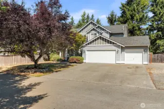Ample driveway and side area parking