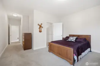 large primary with walk in closet