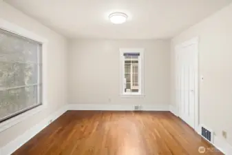 Main bedroom with bathroom access.