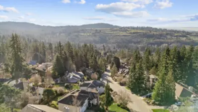 You can practically reach out and touch Newcastle Golf Course on a clear day!