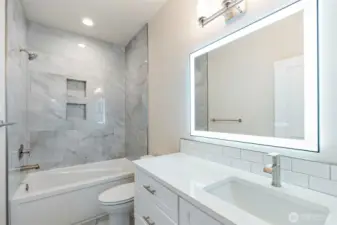 Photos are for illustration purposes only. Builder reserves the right to make changes without notification.