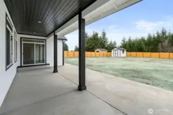 Photos are for illustration purposes only. Builder reserves the right to make changes without notification.