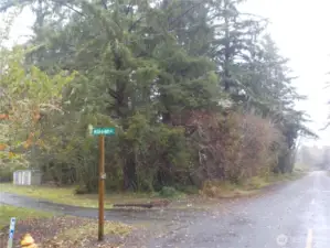 APPROX SW CRNR PAST NEIGHBORS DRIVE