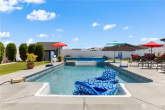 Inground pool.