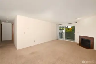 Looking down hall towards bedrooms