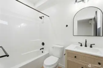 Full bath in entry level suite