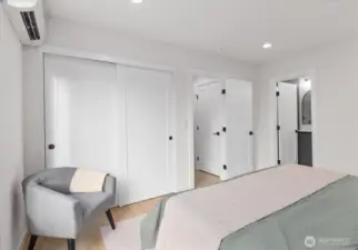 Photo of model home (3118)