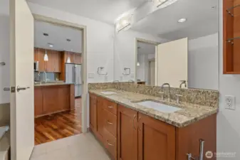 5 Piece luxe bathroom.