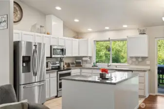 Fabulous Kitchen with Stainless Appliances