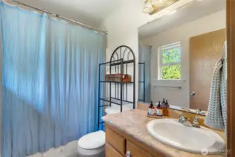 Primary Full En-Suite