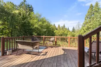 Huge Decks