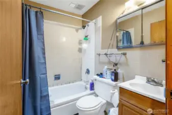 Full bath conveniently located near bedrooms
