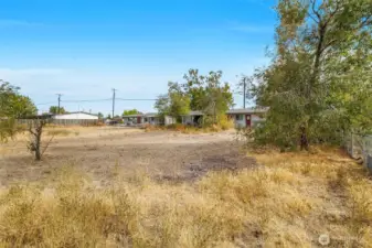 Fully fenced backyard — great for pets, play, or gardening