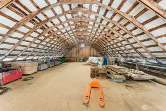 Barn loft, Wedding venue?