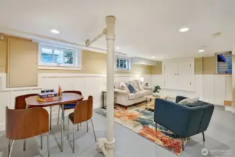 Windows bring in natural light, augmented by recessed lighting.