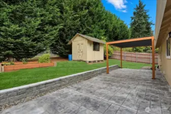 Entertaining Patio with louvered Pergola