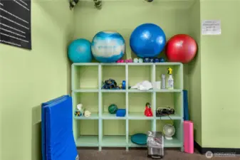 Designed for modern living, this condo pairs inviting interiors with convenient amenities, including a dedicated fitness center for residents