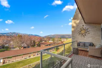 Enjoy your morning coffee on the view deck