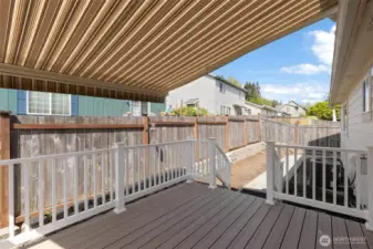 Back Deck with automatic Sundowner Awning