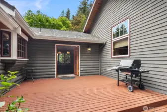 Back patio off of dining room.