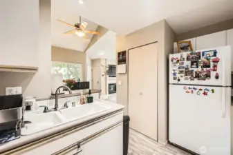 All appliances included in sale