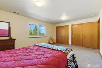with plenty of closet space