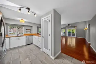 Kitchen includes a skylight and pantry.