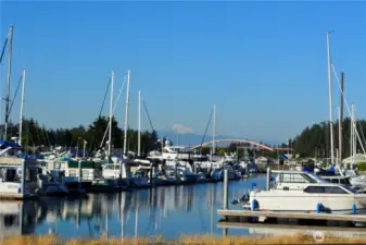 Walk just minutes to nearby boat moorage and enjoy effortless days on the water.