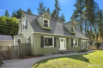 This property feels like a vacation from real life, a place to both play and rest endlessly in this timeless beach community.