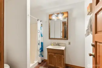 Entry level 3/4 bath