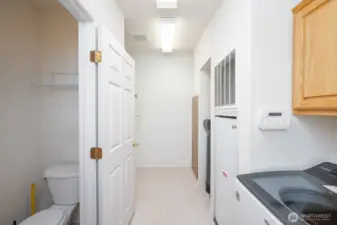 Another view of the laundry room.