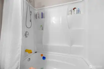 Unit 1 soaking tub