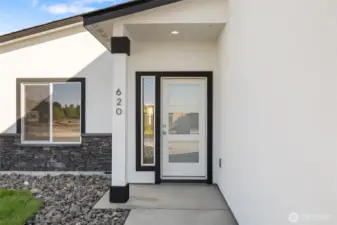 Photos are from previously built home. Finishes similar to, upgrades shown may not be available in this model. Upgrades/finishes my vary.